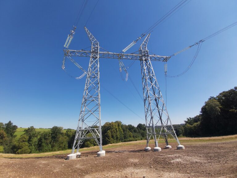 ilustracni_elektrika_draty_vysokeho_napeti